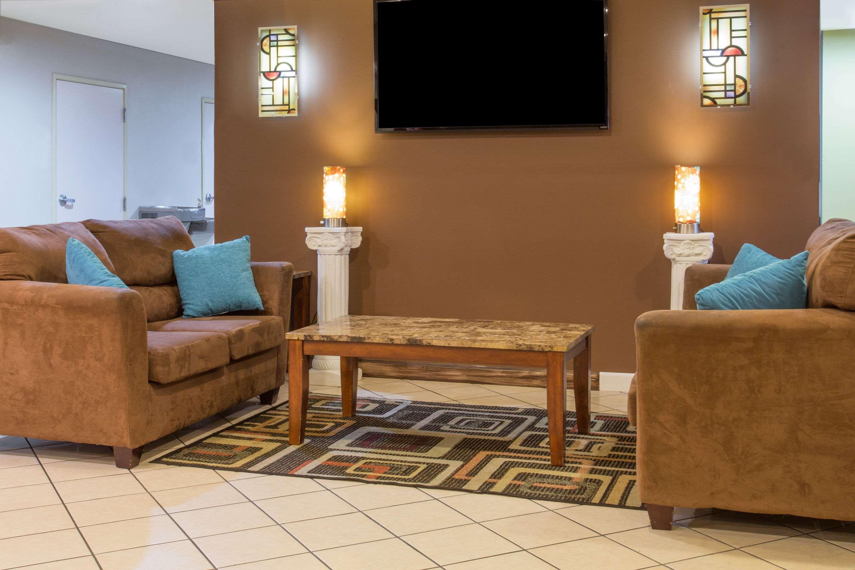 Days Inn & Suites By Wyndham Thibodaux Esterno foto