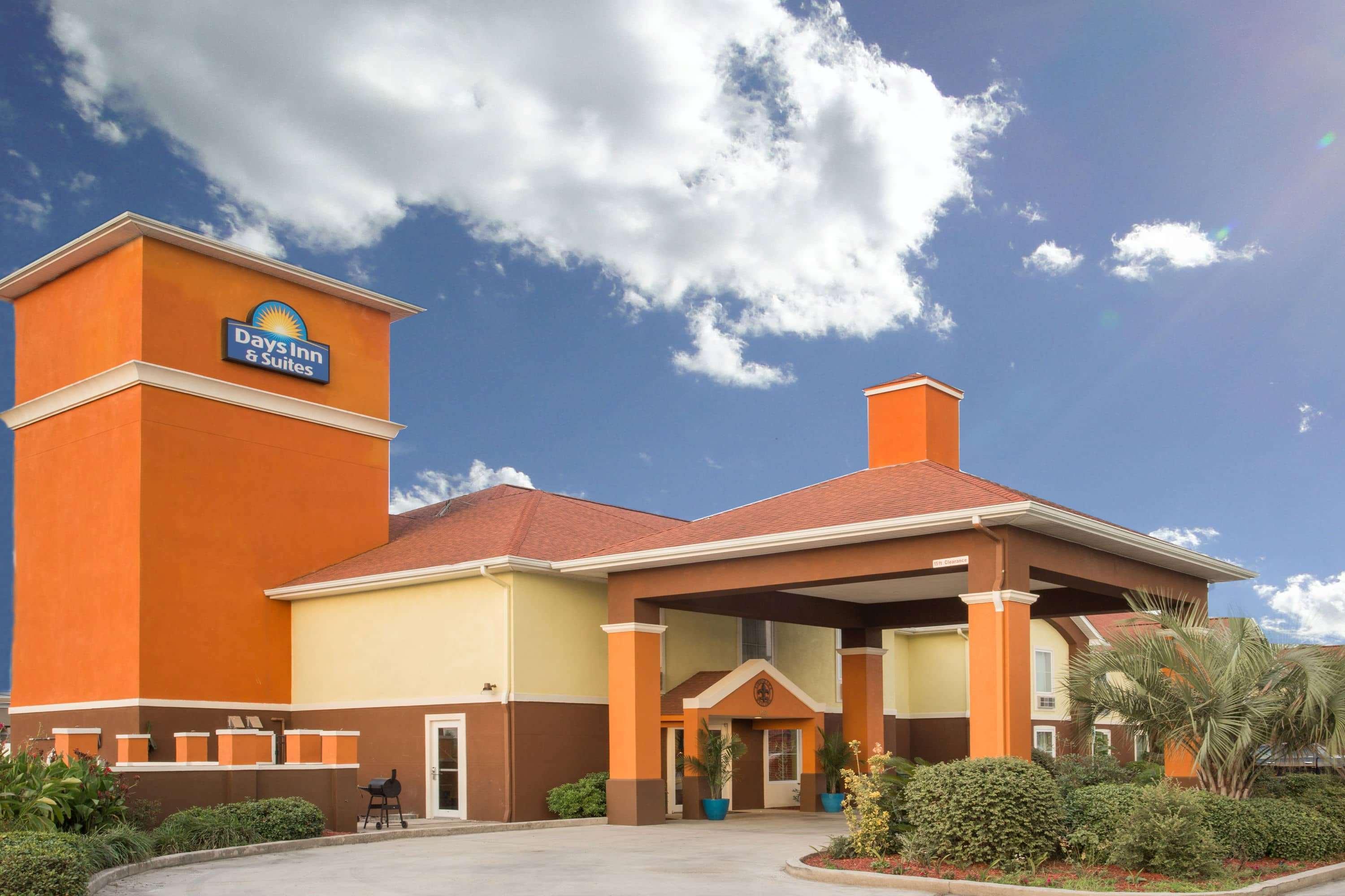 Days Inn & Suites By Wyndham Thibodaux Esterno foto