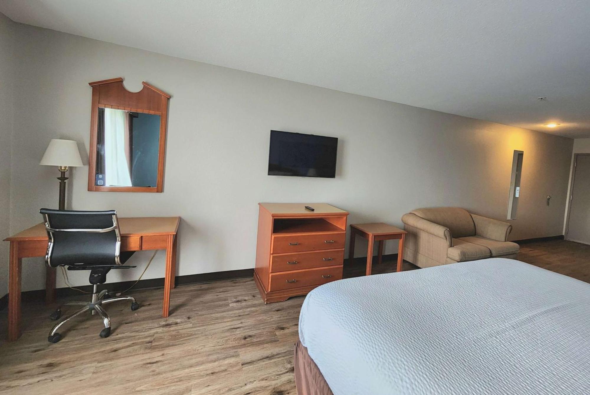 Days Inn & Suites By Wyndham Thibodaux Esterno foto