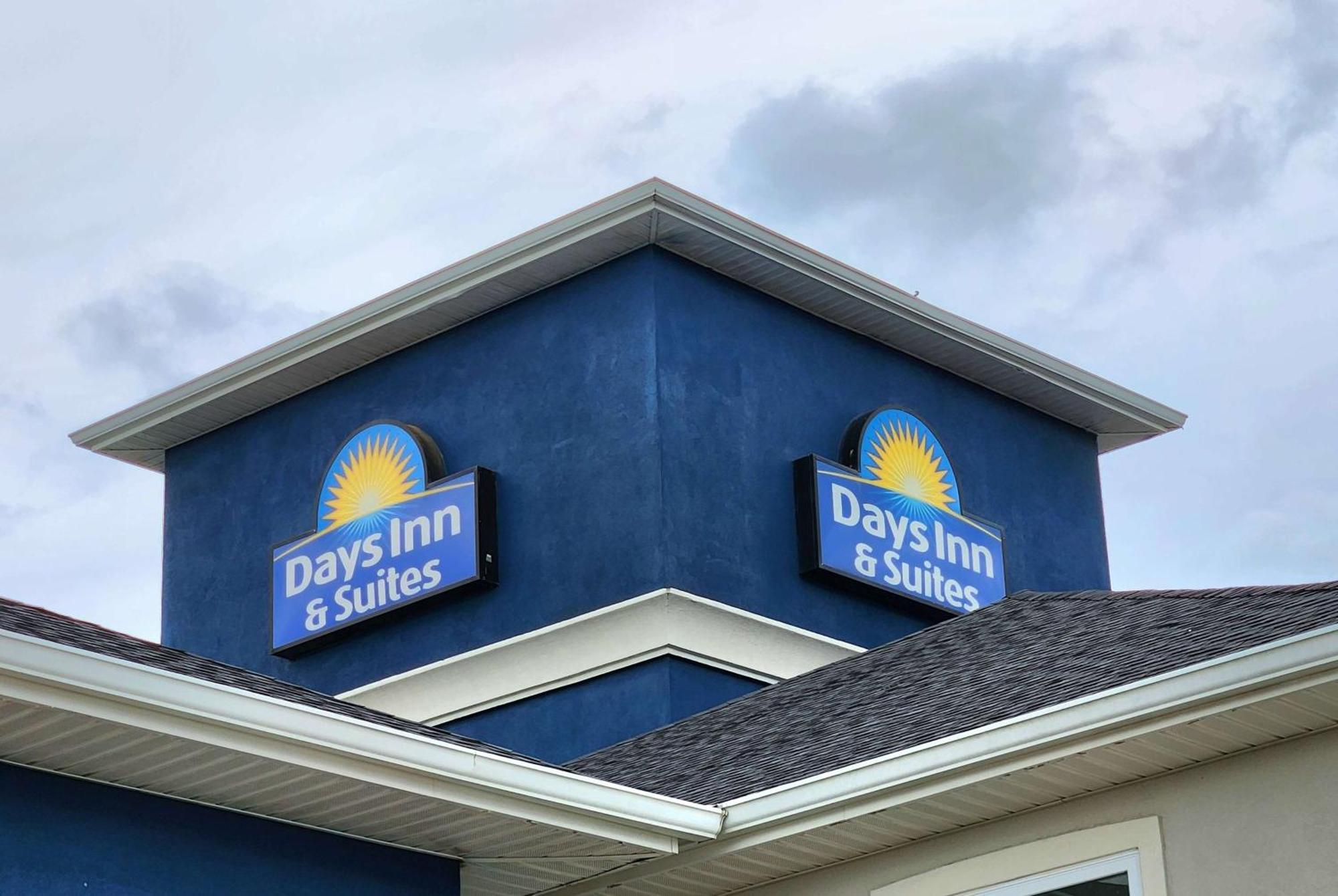 Days Inn & Suites By Wyndham Thibodaux Esterno foto